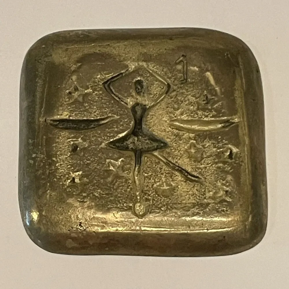 Vintage Brass Zodiac‎ Scales Of Justice Ash Tray